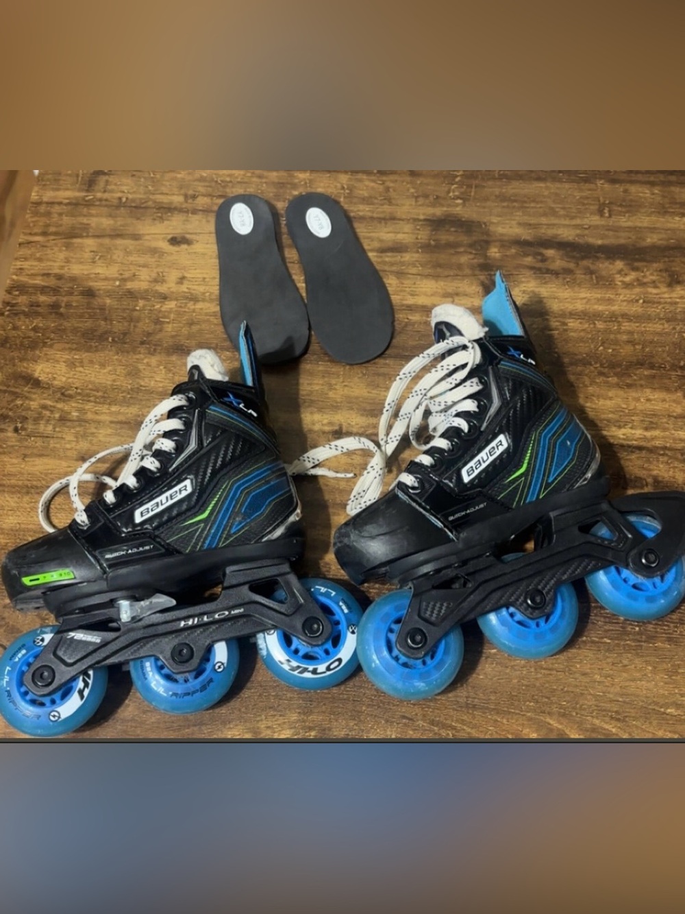 Youth Bauer adjustable roller skates size Y7-Y10.